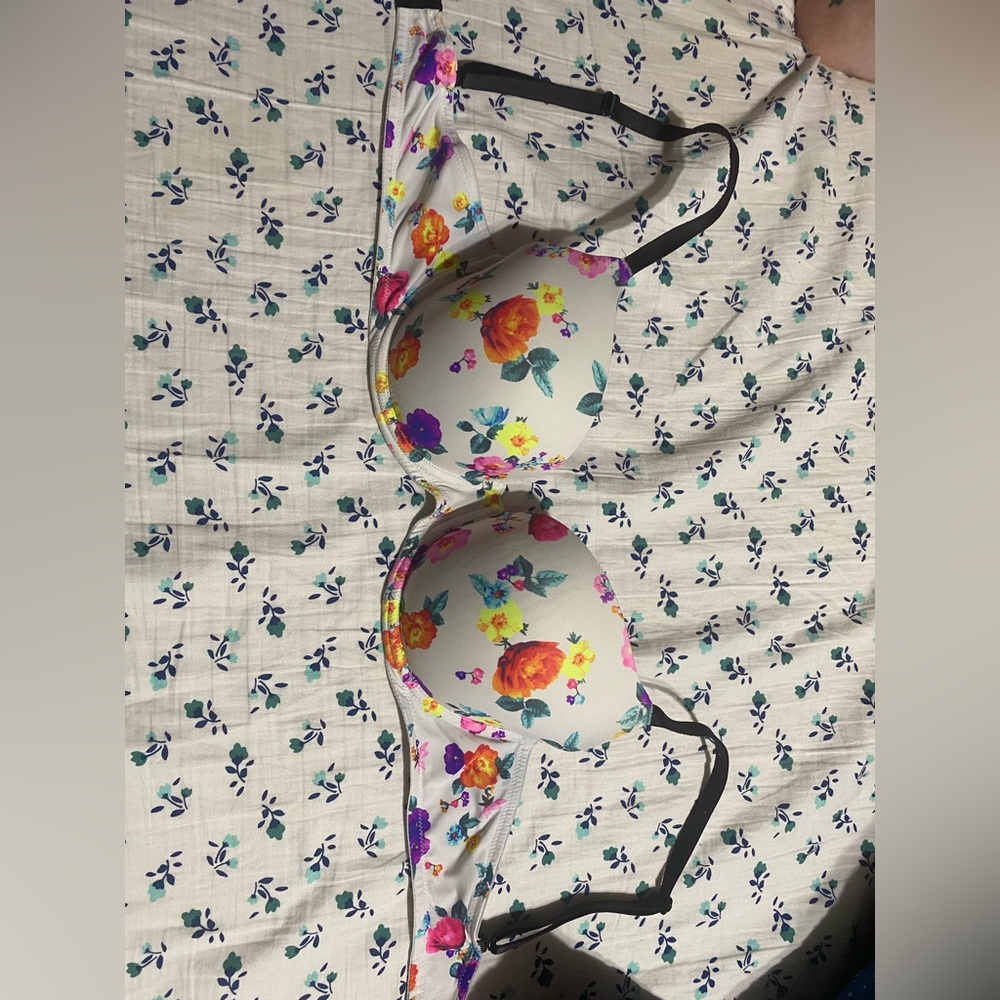VS bra